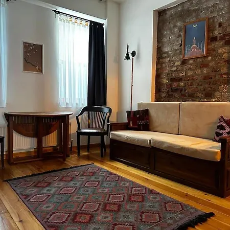 2br, 2ba, Ground Flr Of Historical Building, Galata *
